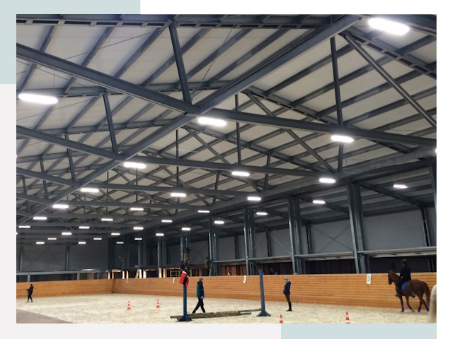 Строительство конных манежей от 610 руб в Дзержинск