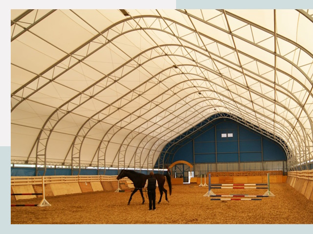 Строительство конных манежей в Дзержинске